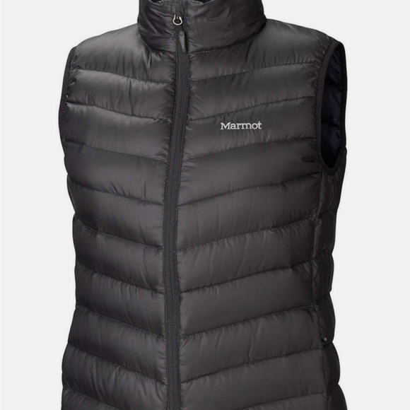Marmot Jackets & Blazers - Marmot L Women's Jena 700 Fill Down Vest Quilted Black